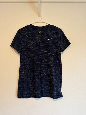 Nike Women’s Dri-Fit Workout Top - Medium